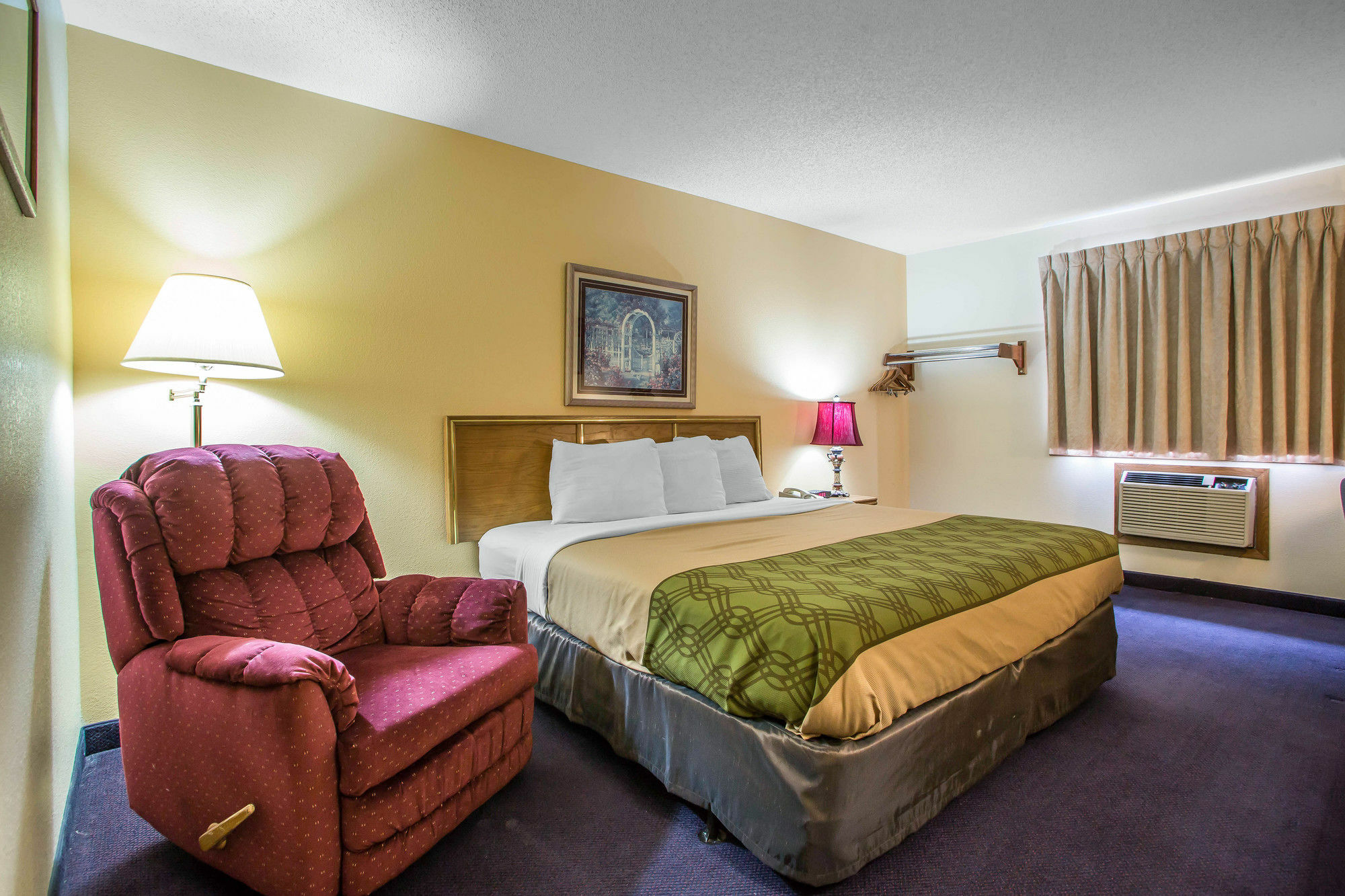 Econo Lodge Inn & Suites Dubuque Luaran gambar