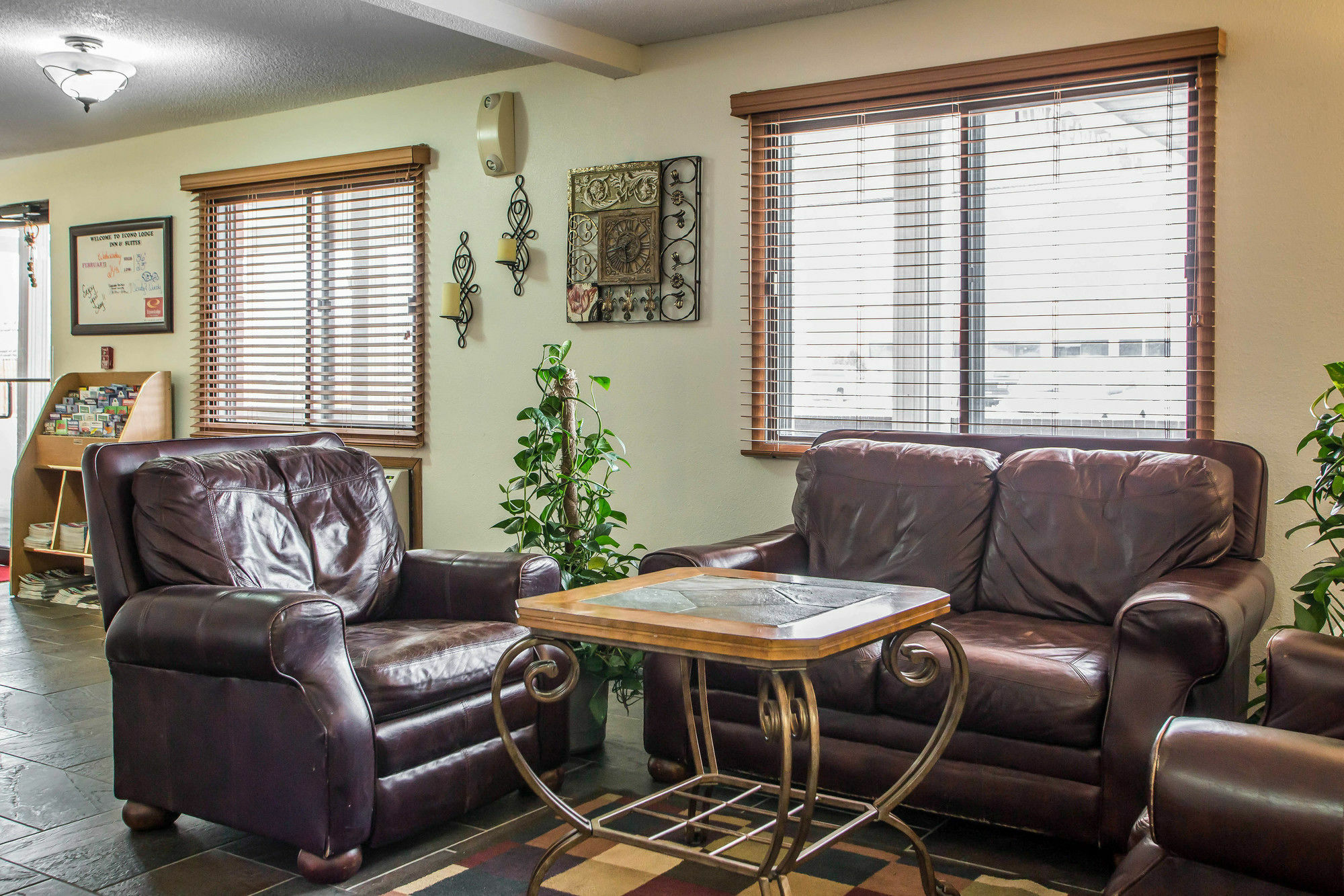 Econo Lodge Inn & Suites Dubuque Luaran gambar